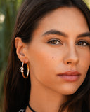 ALMA
Orecchini Oval Hoop